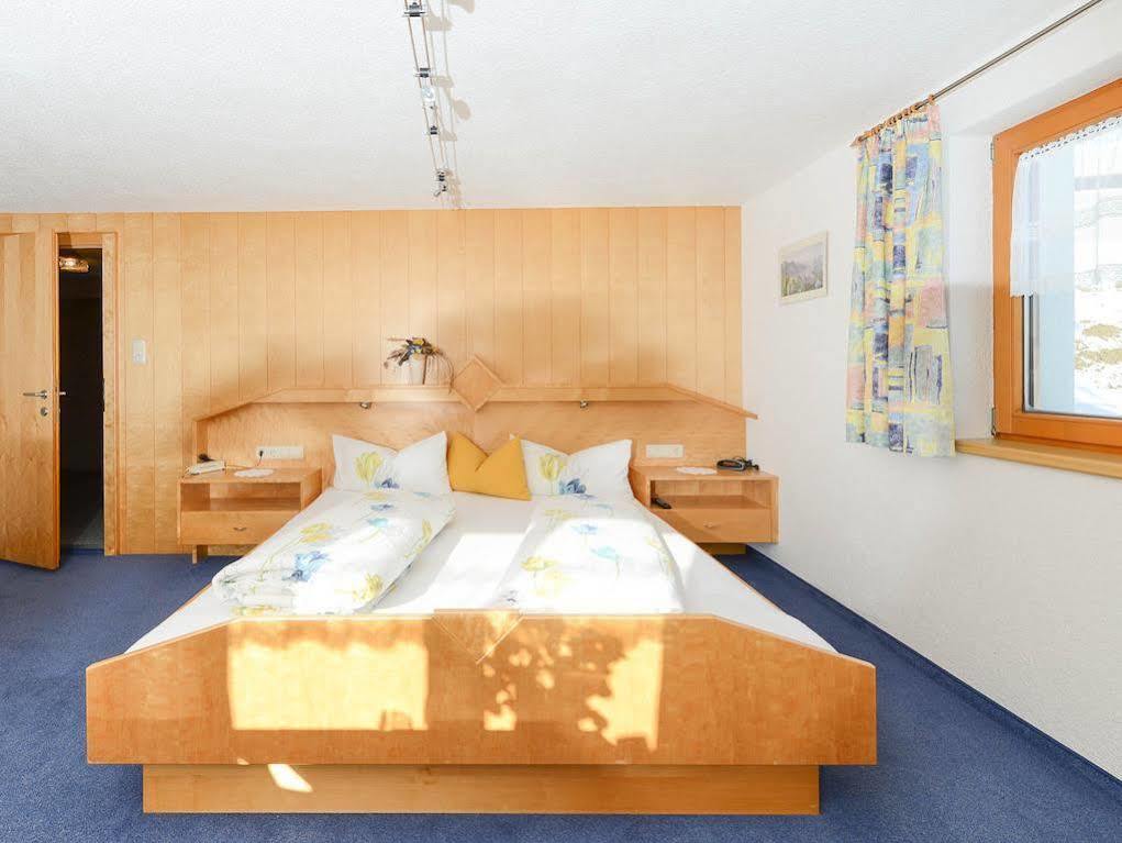 Hotel Haus Furka Damuels Exteriér fotografie