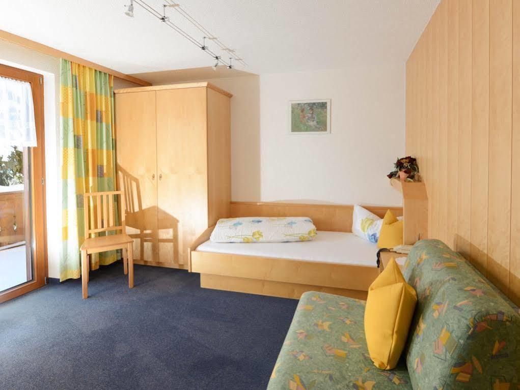 Hotel Haus Furka Damuels Exteriér fotografie